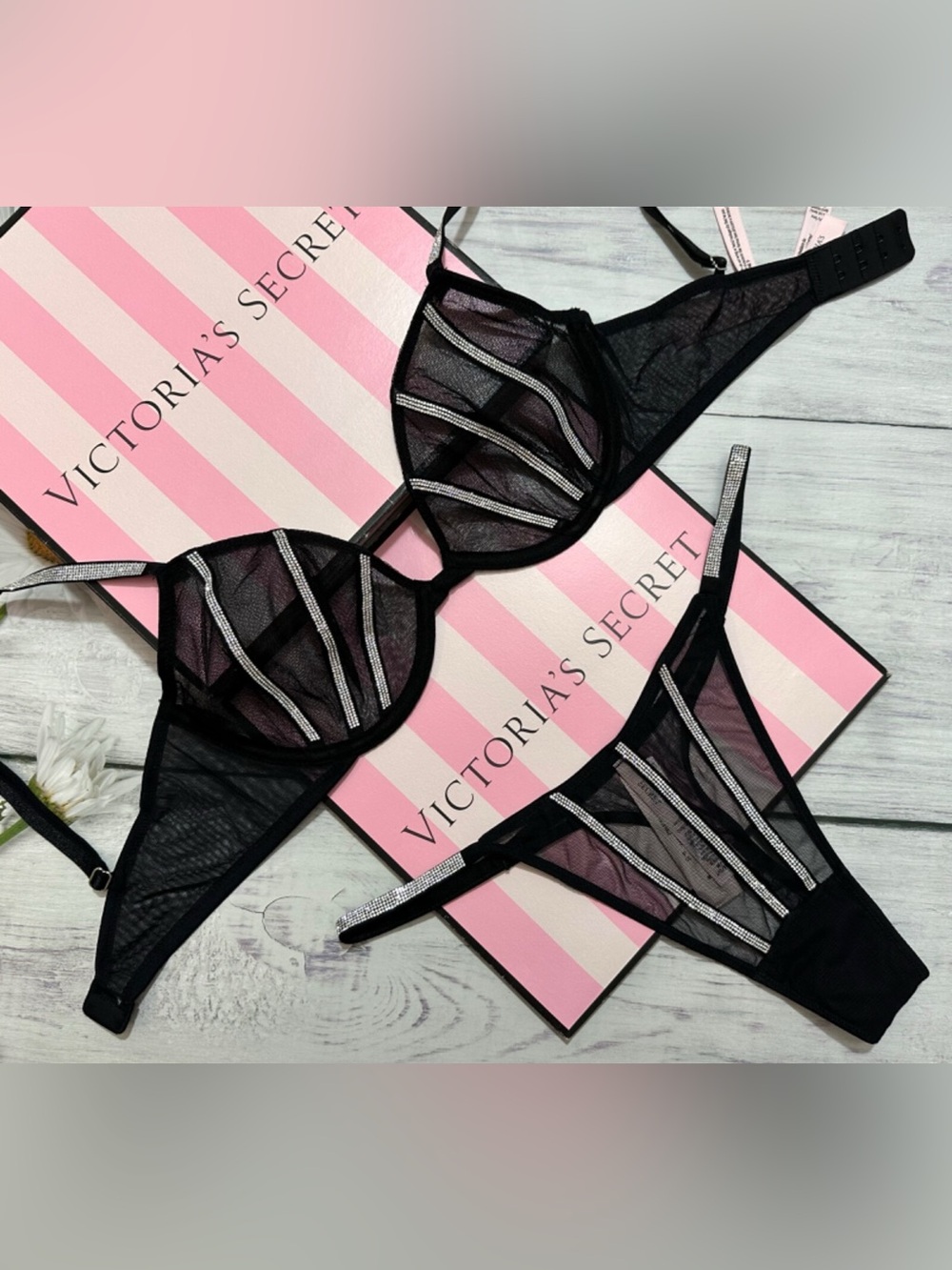 VS Very Sexy Sheer Shine Set NEVER WORN